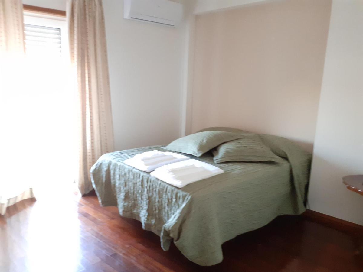 Apartamento Casa Da Praca Sertã Exterior foto